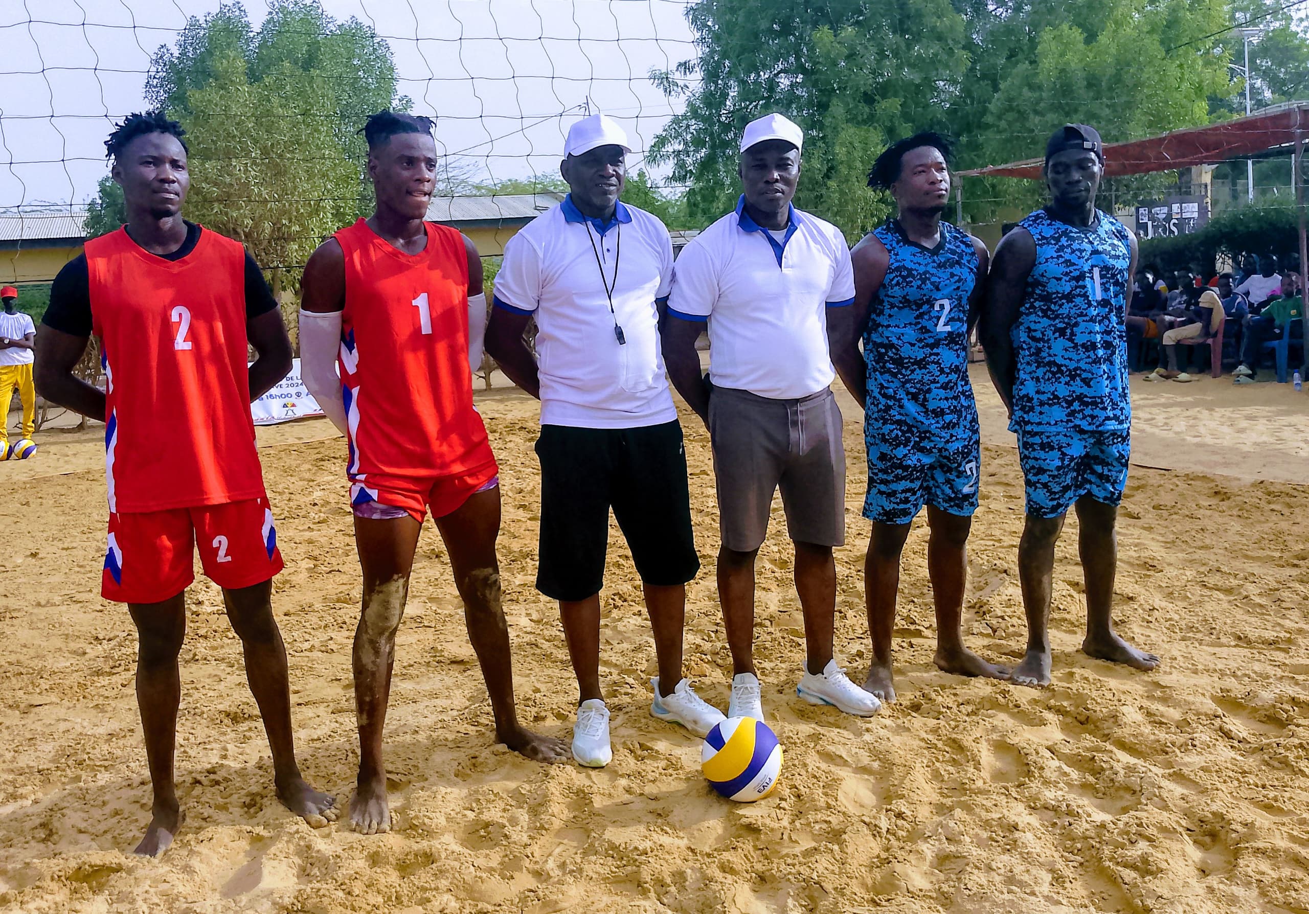 Match d'ouverture AS-DRAGON vs AS-DGSSIE lors du championnat provincial de beach-volley